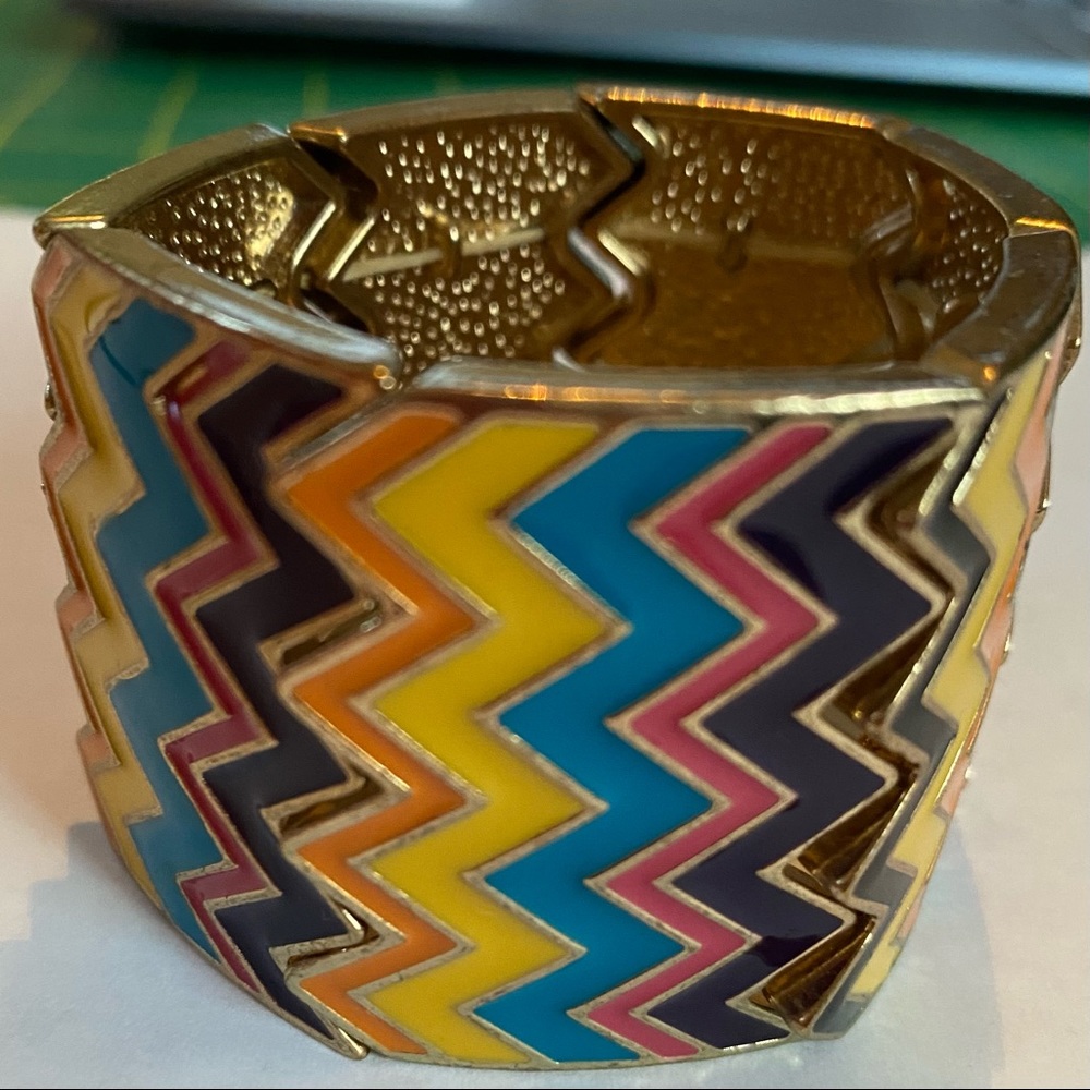 Multicolored Zigzag Enamel Bangle Bracelet Stretch